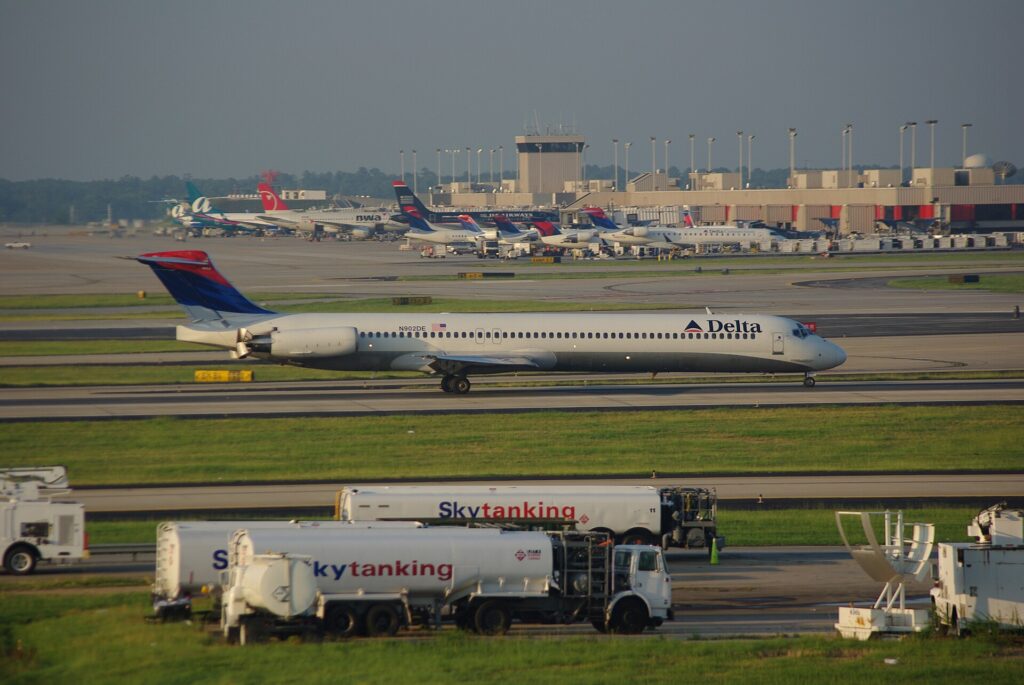 Delta aircraft at the terminal at Hartsfield-Jackson Atlanta International Airport