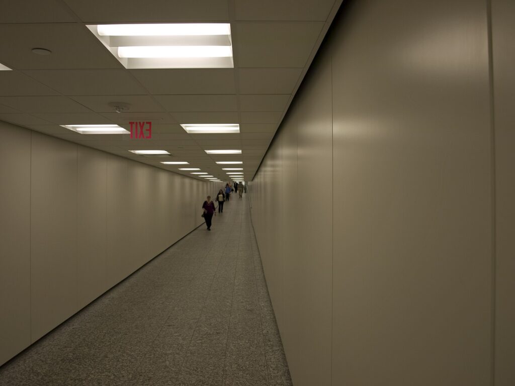 A shopping and food plaza in the downtown Houston pedestrian tunnel system