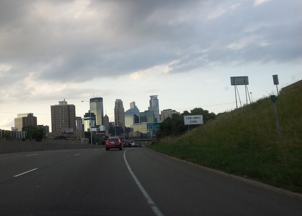 Traffic on Interstate 35W in Minneapolis