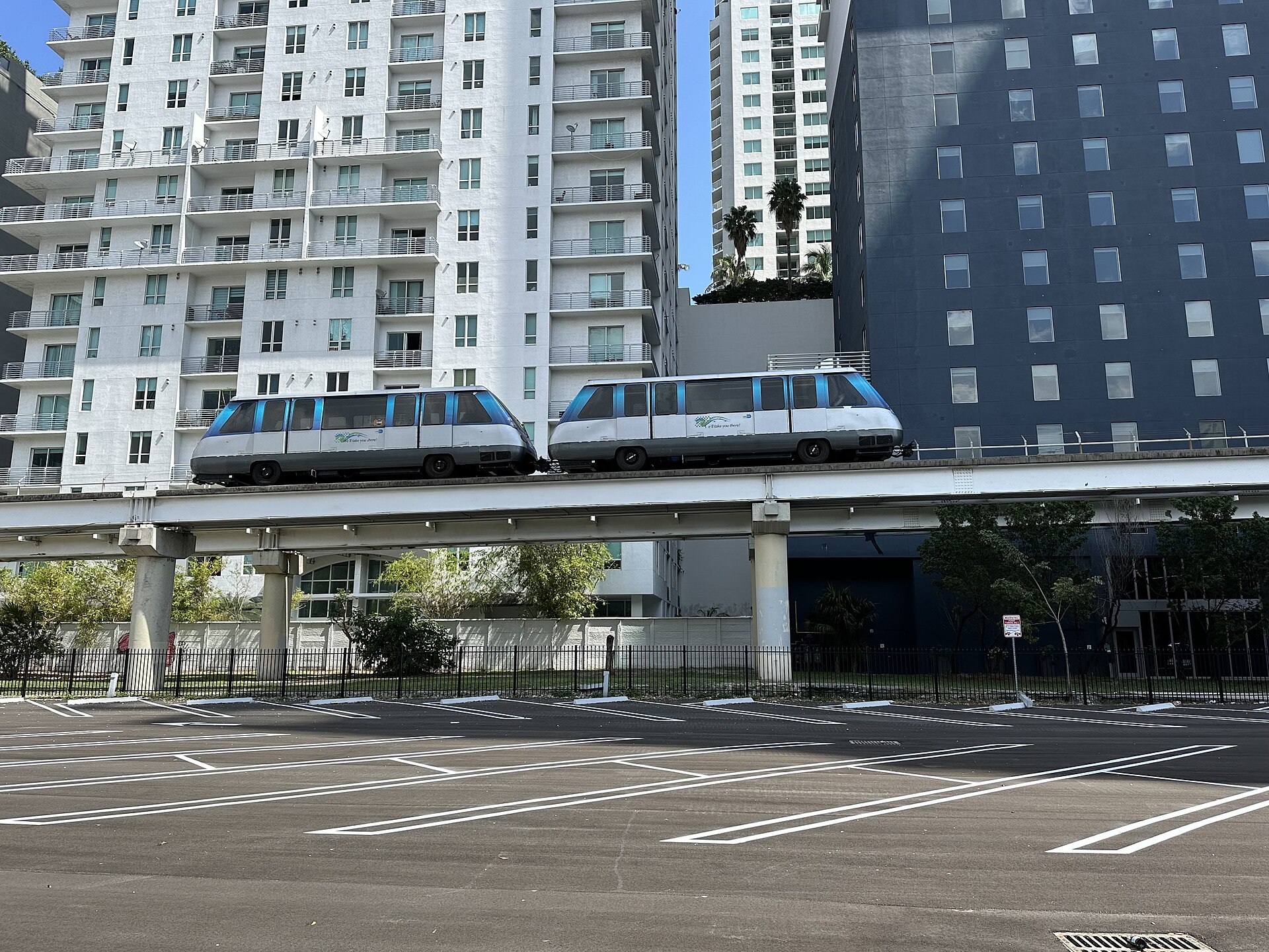 Miami: Should You Rent a Car or Rely on Public Transit?