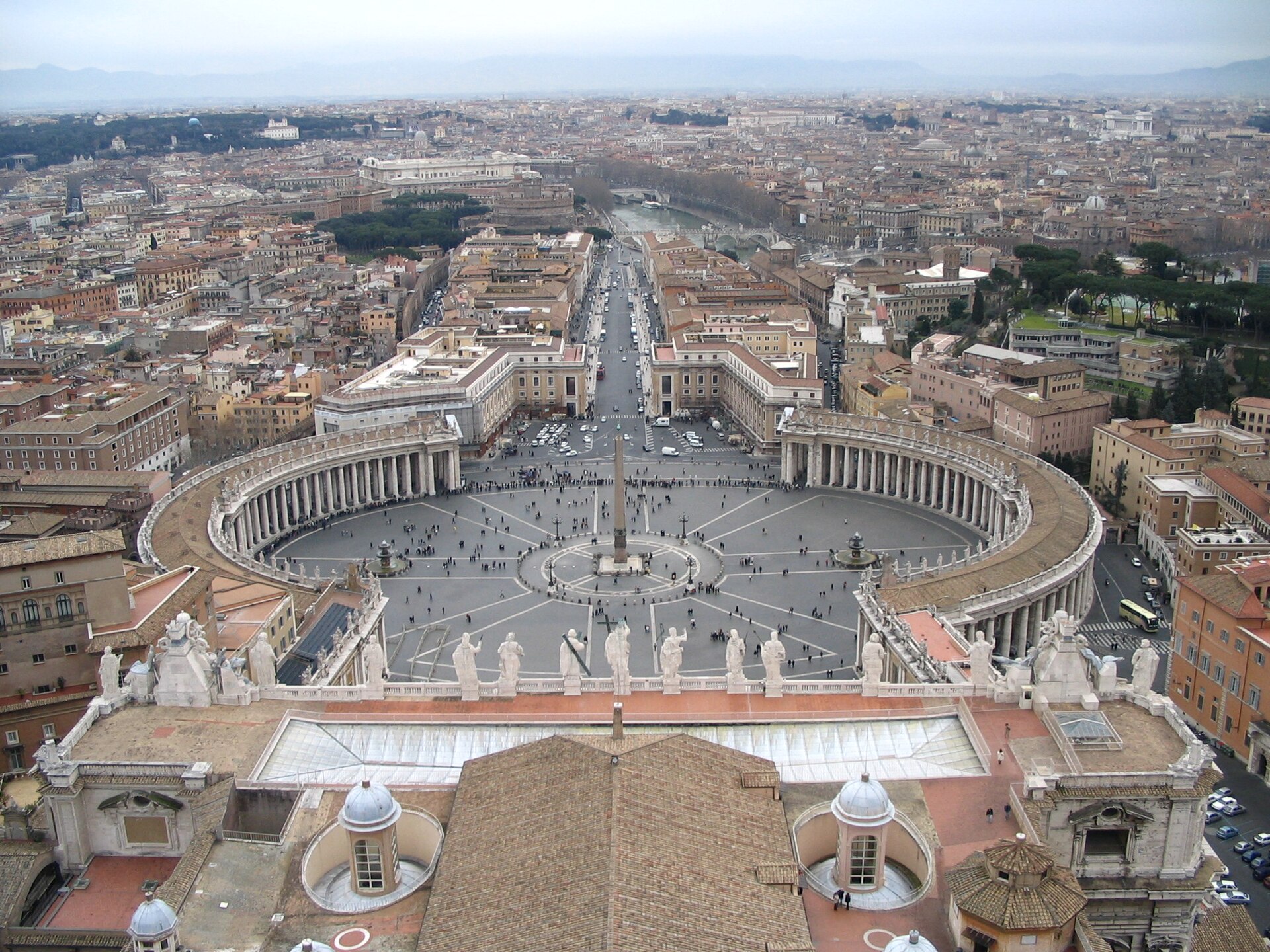 Best Time to Fly to Rome: Seasons, Weather & Prices